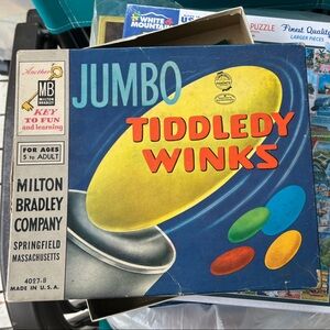 Vintage 1963 Milton Bradley Jumbo Tiddledy Winks Game - Yellow, Blue, Green, Red